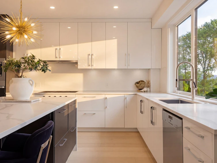 919 E 4th Street, North Vancouver, BC, V7L 1K3 - 9