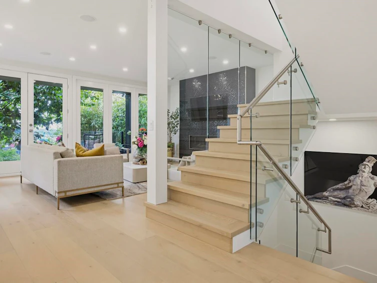 919 E 4th Street, North Vancouver, BC, V7L 1K3 - 6