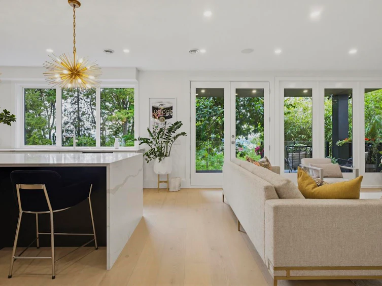 919 E 4th Street, North Vancouver, BC, V7L 1K3 - 11