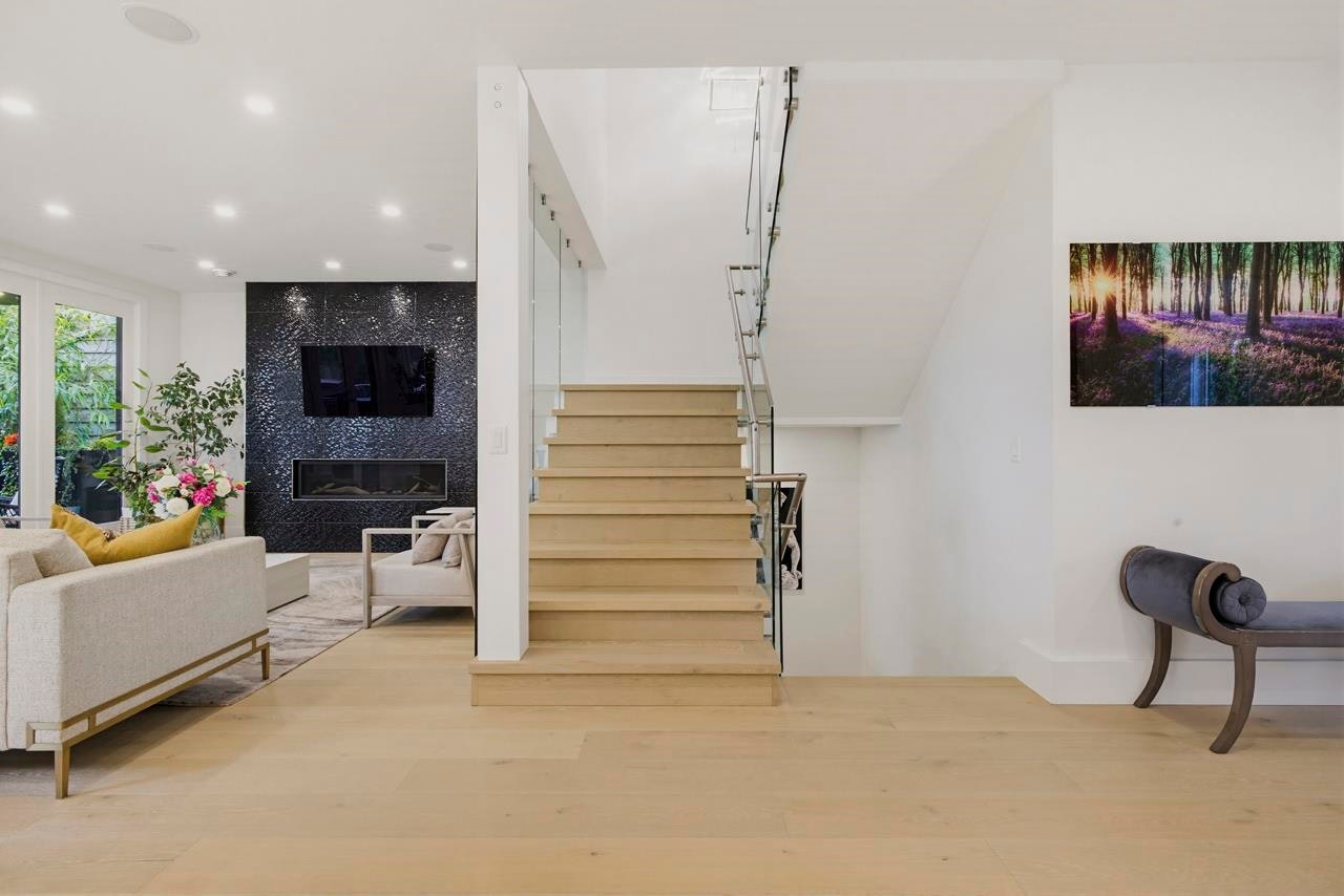 919 E 4th Street, North Vancouver, BC, V7L 1K3 - 21