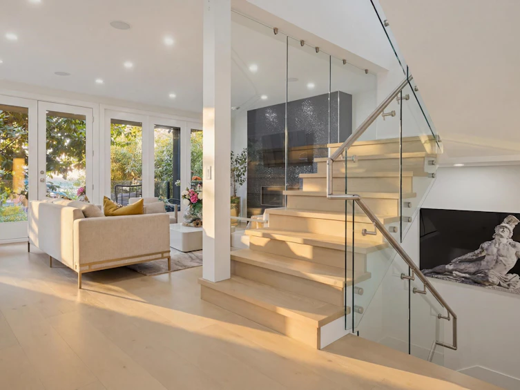 919 E 4th Street, North Vancouver, BC, V7L 1K3 - 5
