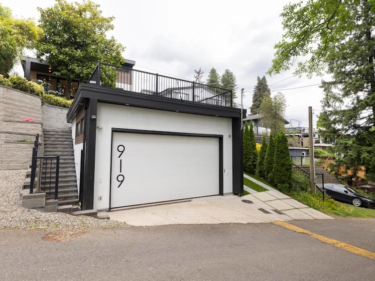 919 E 4th Street, North Vancouver, BC, V7L 1K3 - 33