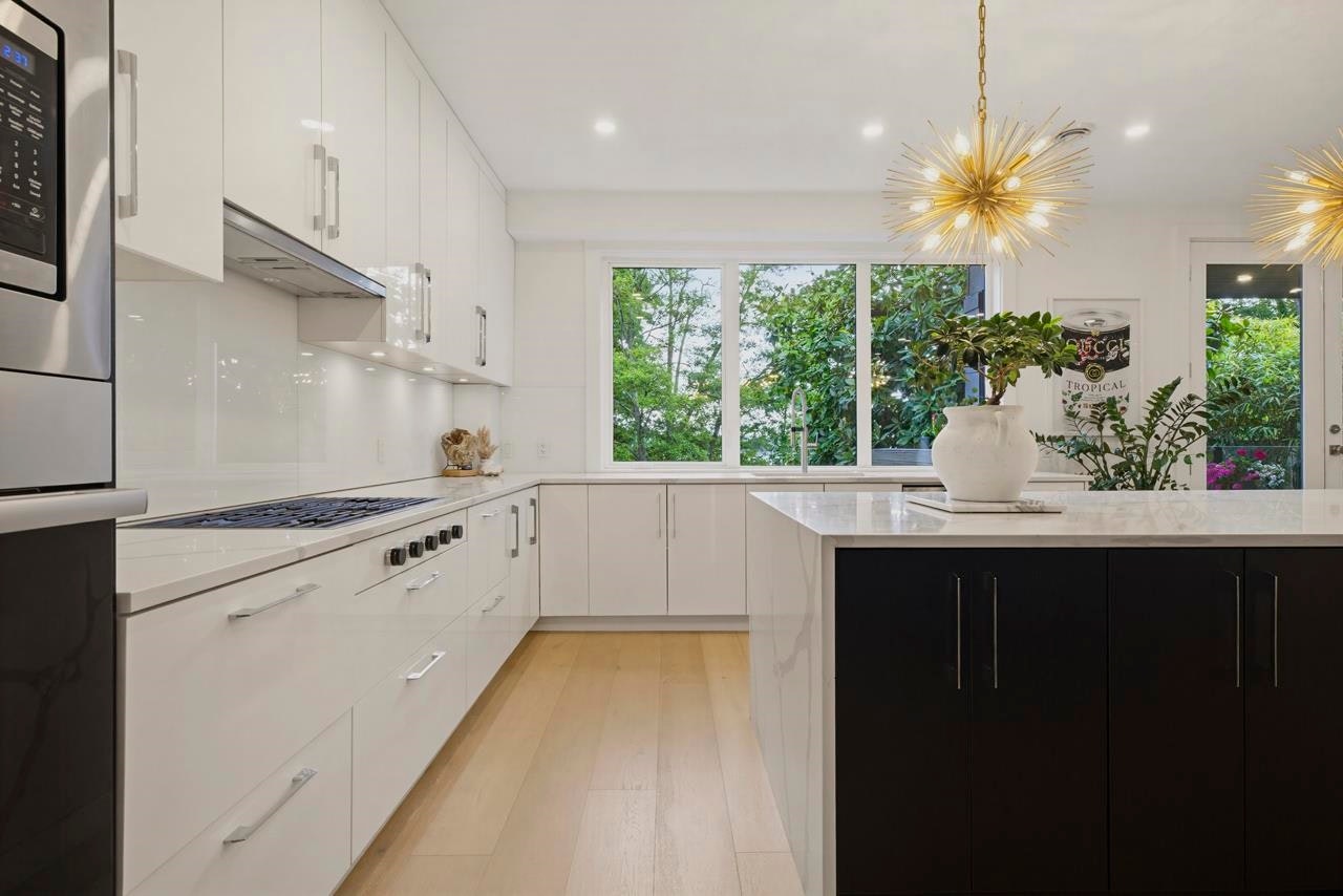 919 E 4th Street, North Vancouver, BC, V7L 1K3 - 15