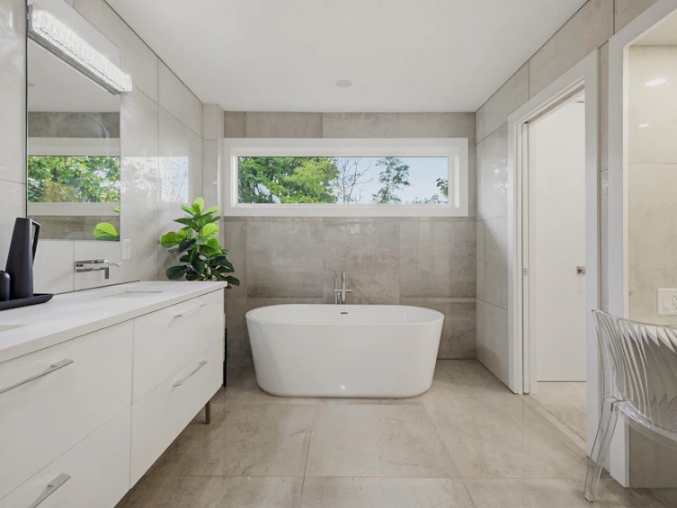 919 E 4th Street, North Vancouver, BC, V7L 1K3 - 24