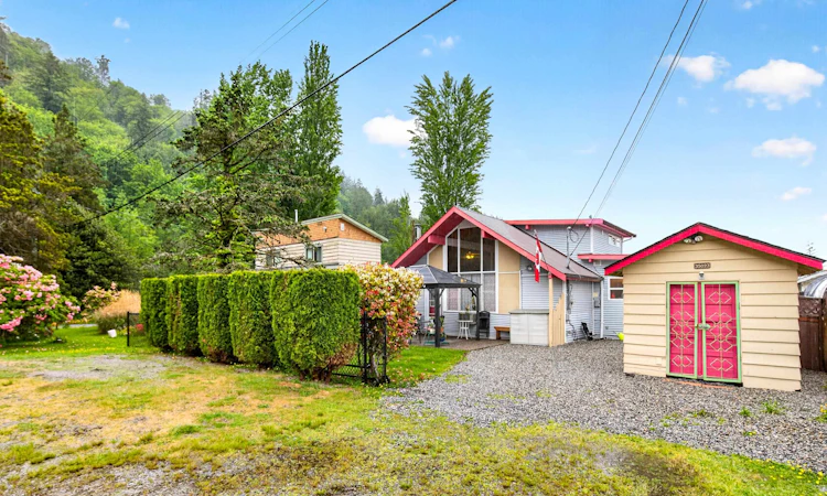 35023 North Sward Road