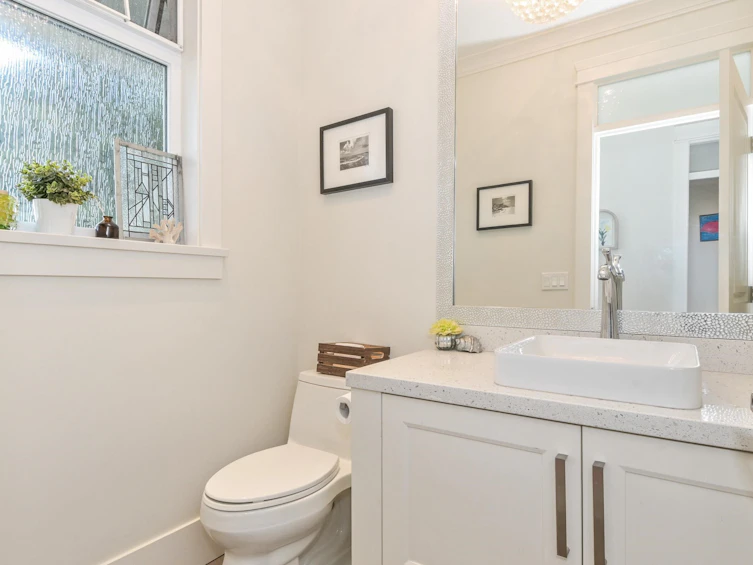 4748A 55b Street, Delta, BC, V4K 3B7 - 13