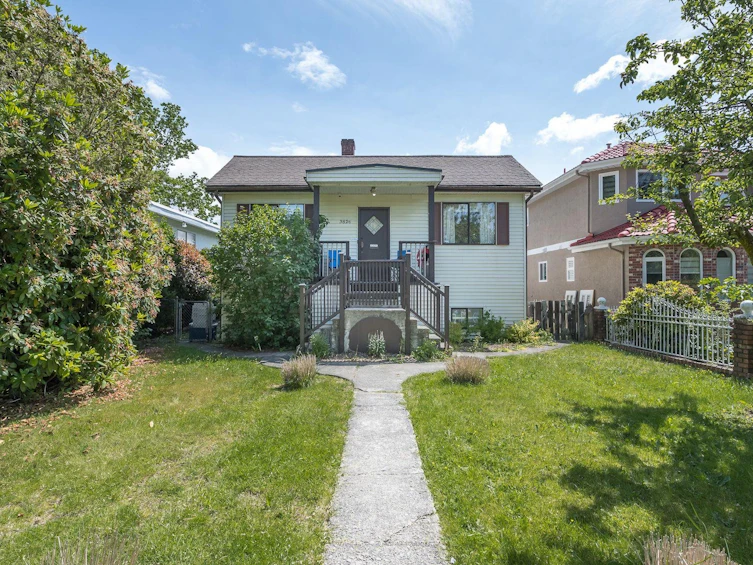 3826 Glendale Street, Vancouver, BC, V5R 1C5 - 15