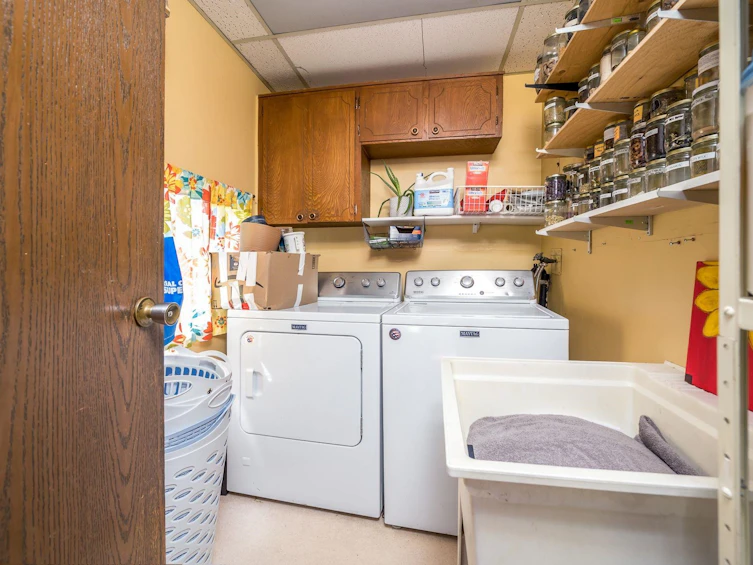 3826 Glendale Street, Vancouver, BC, V5R 1C5 - 6