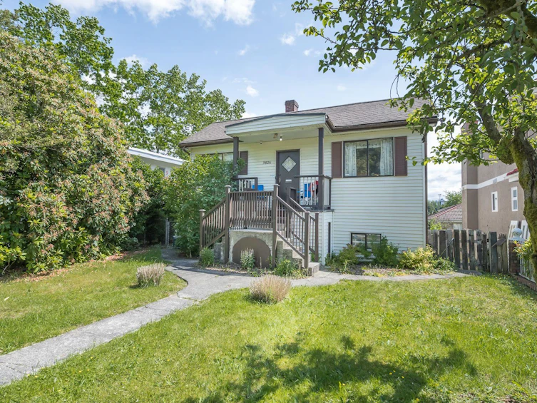 3826 Glendale Street, Vancouver, BC, V5R 1C5