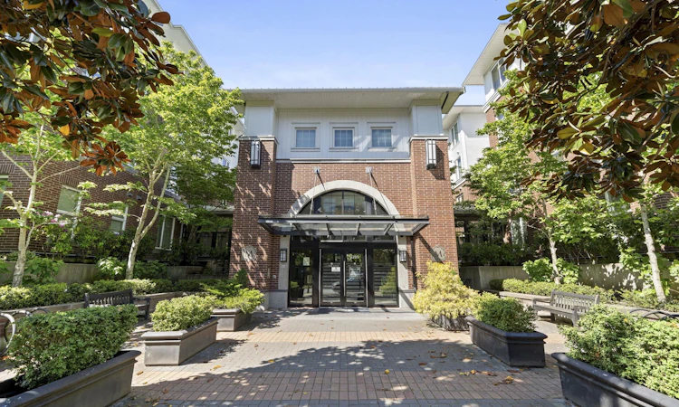 412-9399 Odlin Road