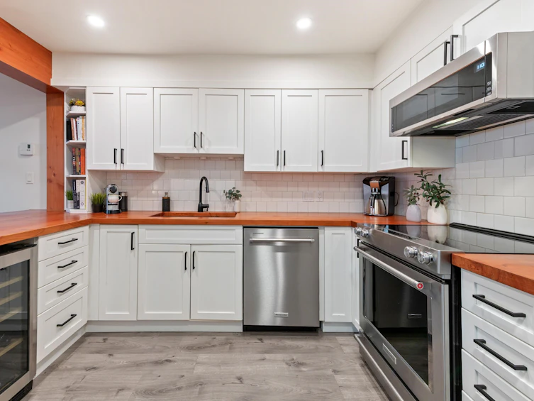 102-1055 W 13th Avenue, Vancouver, BC, V6H 1N1 - 4