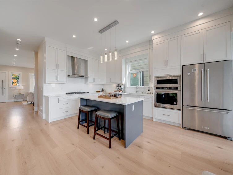 16778 20a Avenue, Surrey, BC, V3Z 9M9 - 16