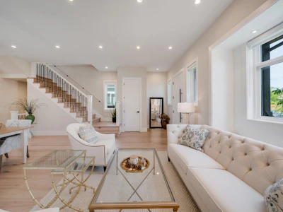 16778 20a Avenue - 5