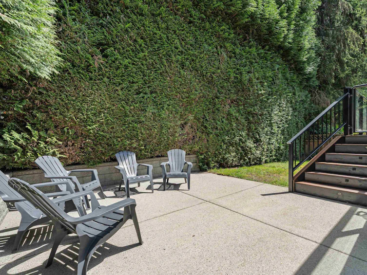 1690 Cascade Court, North Vancouver, BC, V7G 2H6 - 33
