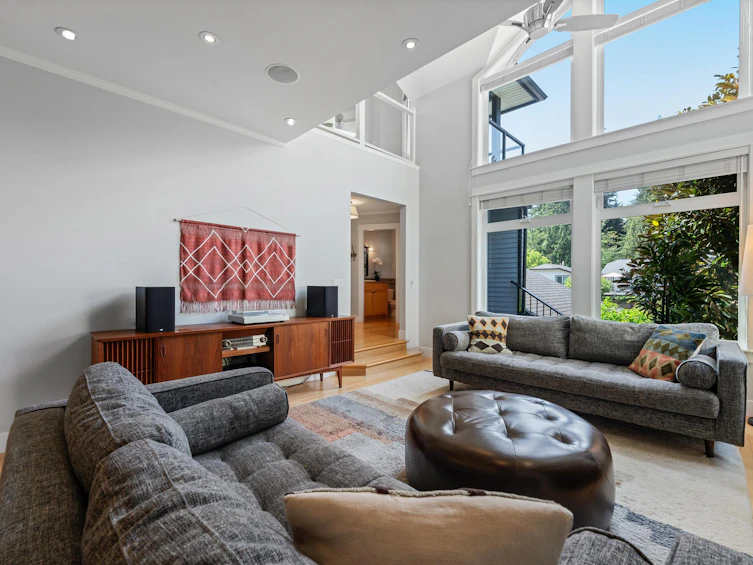 1690 Cascade Court, North Vancouver, BC, V7G 2H6 - 7