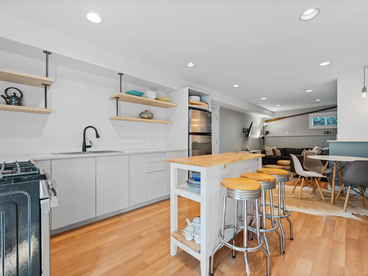 1690 Cascade Court, North Vancouver, BC, V7G 2H6 - 37