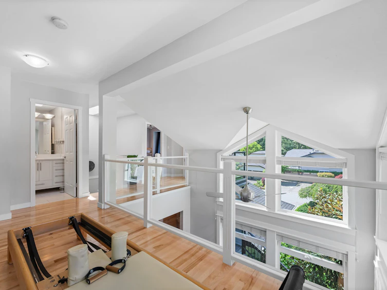 1690 Cascade Court, North Vancouver, BC, V7G 2H6 - 23