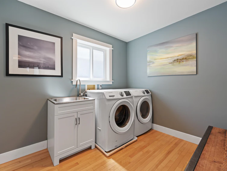 1690 Cascade Court, North Vancouver, BC, V7G 2H6 - 39