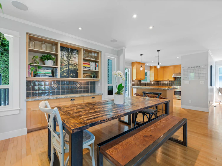 1690 Cascade Court, North Vancouver, BC, V7G 2H6 - 12