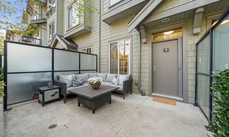 9-433 Seymour River Place