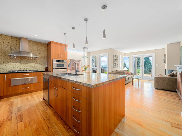 3961 St. Albans Avenue, North Vancouver, BC, V7N 1S9 - 17