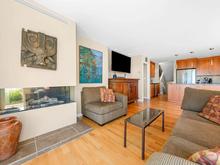 3961 St. Albans Avenue, North Vancouver, BC, V7N 1S9 - 16