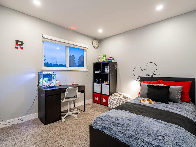27527 31a Avenue, Langley, BC, V4W 3L2 - 27