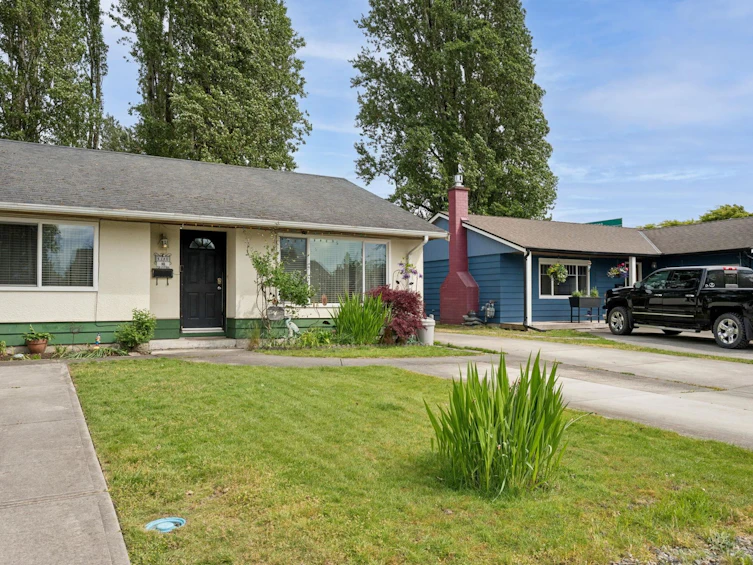 5120 59a Street, Delta, BC, V4K 3K2 - 2