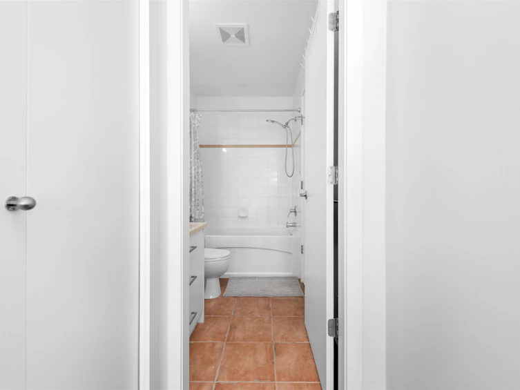 204-2680 Arbutus Street, Vancouver, BC, V6J 5L8 - 22