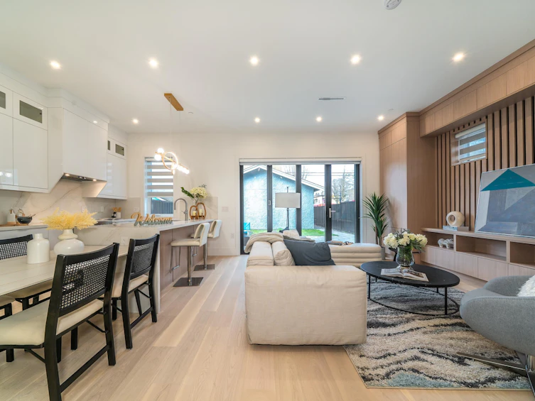 748 E 47th Avenue, Vancouver, BC, V5W 3C4 - 6