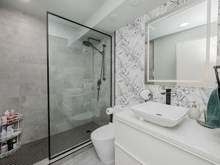 1-622 Farnham Road, Gibsons, BC, V0N 1V8 - 10