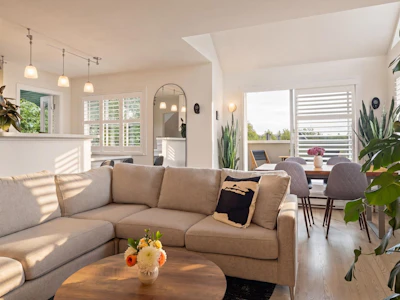 2558 W 4th Avenue - 3