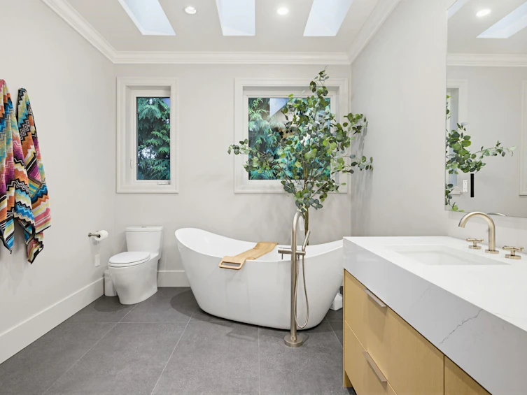 4021 W 34th Avenue, Vancouver, BC, V6N 2L6 - 22