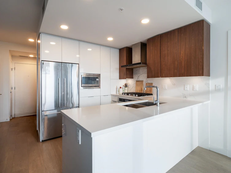 403-7769 Park Crescent, Burnaby, BC, V3N 0J7 - 10