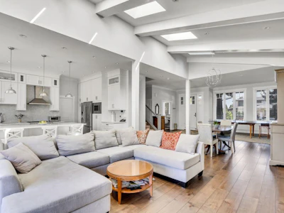 738 E 13th Street - 2