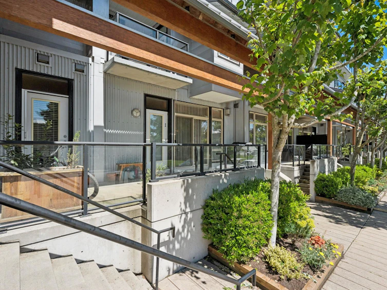 1-6233 London Road, Richmond, BC, V7E 3S3 - 2