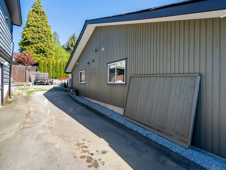 33097 14th Avenue, Mission, BC, V2V 2P4 - 38