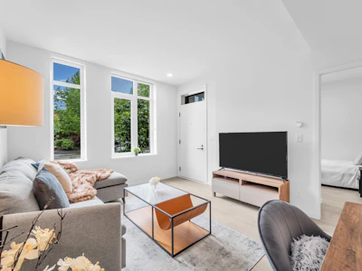 TH2-6788 Minoru Boulevard - 3