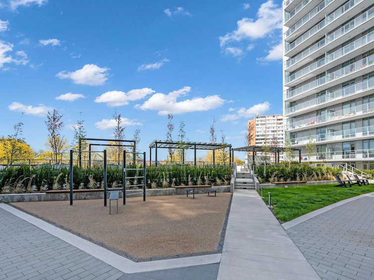TH2-6788 Minoru Boulevard, Richmond, BC, V6Y 0M6 - 32