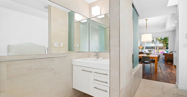 206-36 Water Street, Vancouver, BC, V6B 0B7 - 14
