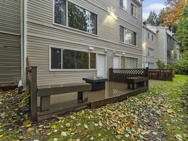 2082 Springer Avenue, Burnaby, BC, V5B 3M5 - 22