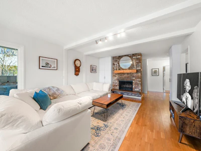 208-1266 W 13th Avenue - 3