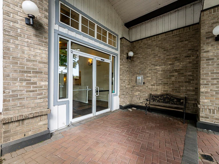 202-83 Star Crescent, New Westminster, BC, V3M 6X8 - 32