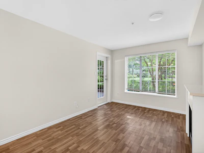 105-14859 100 Avenue - 5