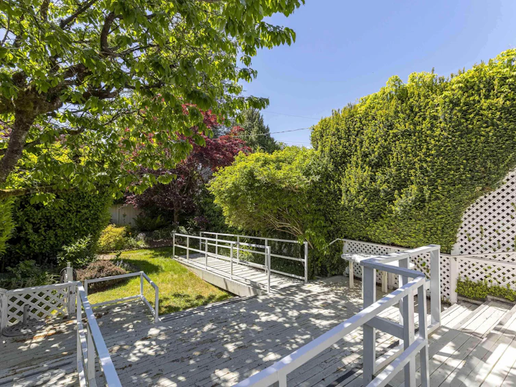 4518 W 12th Avenue, Vancouver, BC, V6R 2R5 - 15