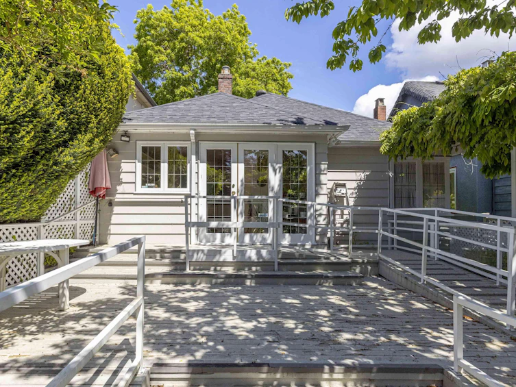 4518 W 12th Avenue, Vancouver, BC, V6R 2R5 - 16