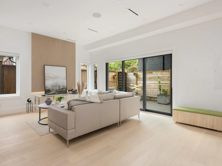 5-371 E 33rd Avenue, Vancouver, BC, V5V 2Z8 - 3