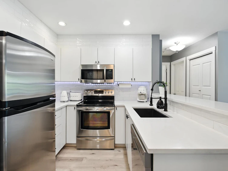 404-225 Newport Drive, Port Moody, BC, V3H 5H1 - 26