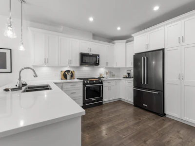 202-5384 Tyee Lane - 4