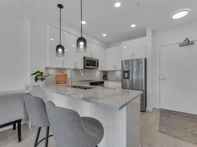 212-5504 Brydon Crescent - 4